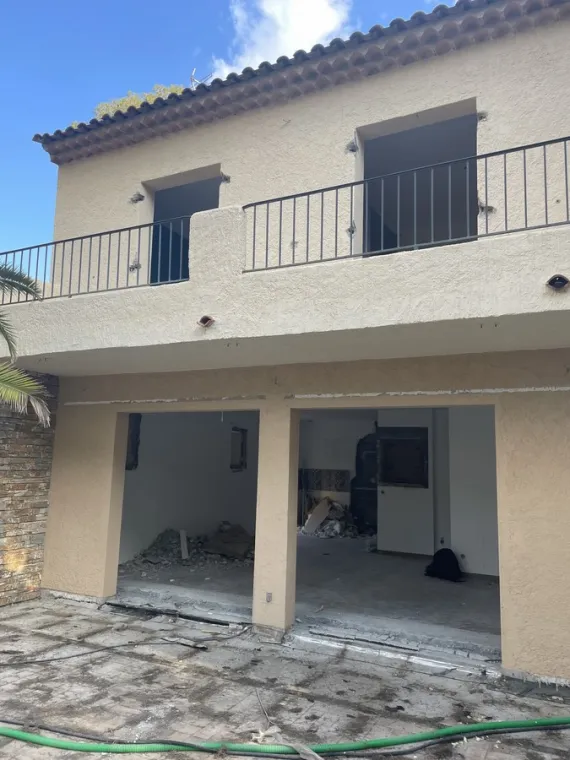 amiante avant démolition sur Fréjus